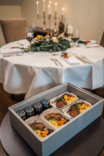 Lade das Bild in den Galerie-Viewer, WEIHNACHTSGANS ZUM MITNEHMEN